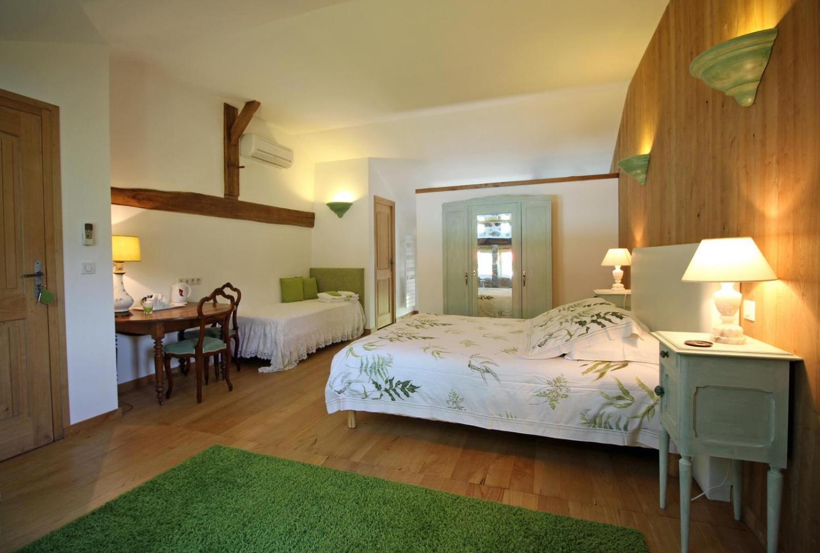 La Grande Foret Saint-Jouvent Экстерьер фото